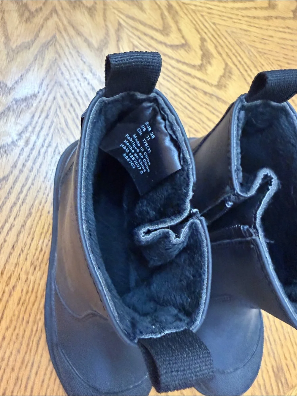 NWOT H&M Kids Waterproof Chelsea Boots